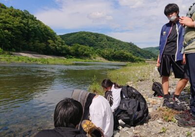 変える前に、荒川の畔でお昼ご飯を食べるなど休憩してから学校へ帰還！みんなお疲れ様！